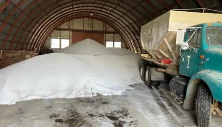 Survey: Most Farmers Can't Afford Fertilizer